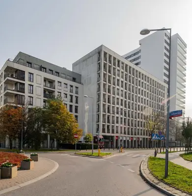 Budynek, w którym mieści się apartament