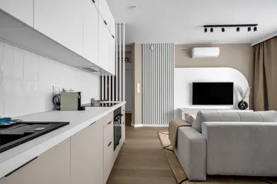 Kuchnia lub aneks kuchenny w obiekcie Ochota Three-Bedroom Apartment - 79m2, Parking, Balcony - by Rentujemy