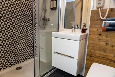 Plan piętra w obiekcie Hamba COSMOS- self check-in, parking, 24h , VAT