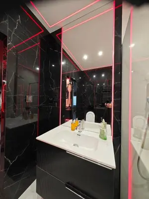 Łazienka w obiekcie BDSM Apartament Warszawa Luxxx - ADULTS ONLY - TYLKO DLA DOROSŁYCH