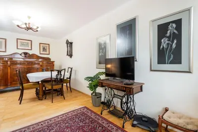 Telewizja i/lub zestaw kina domowego w obiekcie Classic Apartment Grzybowska