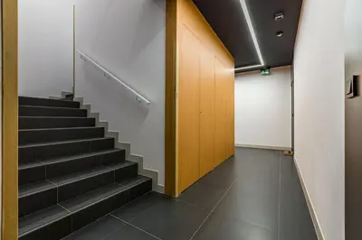 Plan piętra w obiekcie Soho Serenity Warszawa by Aparo - Stadion Narodowy, Metro, Praga, Centrum, Balkon, Winda, Muzeum Neonów