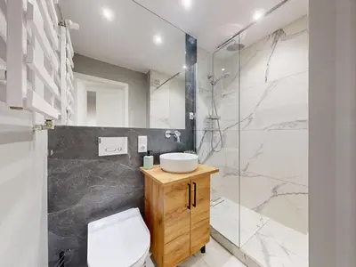 Łazienka w obiekcie Mango Apartment City Center Wspolna