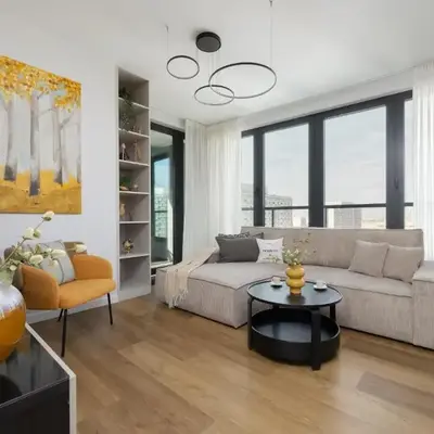 Grzybowska Sophisticated Apartments with Balcony & Parking in the Center of Warsaw by Renters Prestige