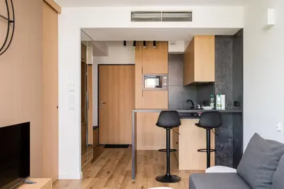 Kuchnia lub aneks kuchenny w obiekcie Praga Bliska Modern Apartment by BookingHost