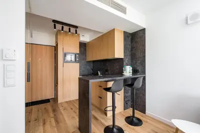 Kuchnia lub aneks kuchenny w obiekcie Praga Bliska Modern Apartment by BookingHost