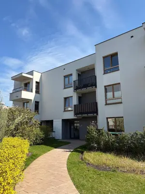 Budynek, w którym mieści się apartament