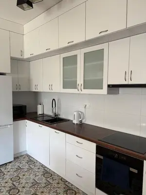 Kuchnia lub aneks kuchenny w obiekcie Nowoczesny Apartament na Ursynowie