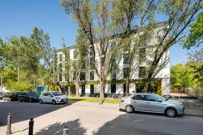 Budynek, w którym mieści się apartament