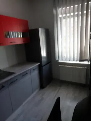 Kuchnia lub aneks kuchenny w obiekcie Wawer Hom Jelenia 4 a Wawer