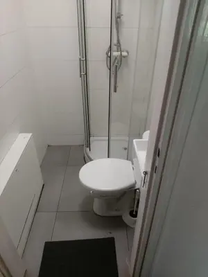Łazienka w obiekcie Wawer Hom Jelenia 4 a Wawer