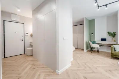 Telewizja i/lub zestaw kina domowego w obiekcie Brand New! Private Jacuzzi - Terrace - Parking