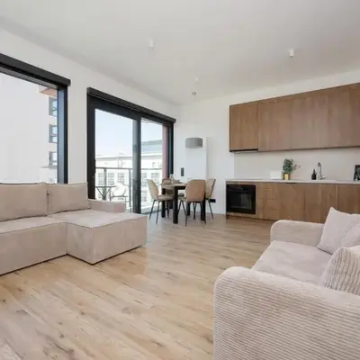 Towarowa Towers Apartment by Solarento