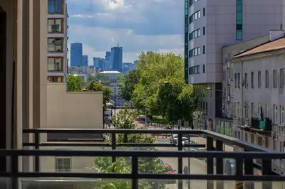Widok na miasto Warszawa z tego apartamentu