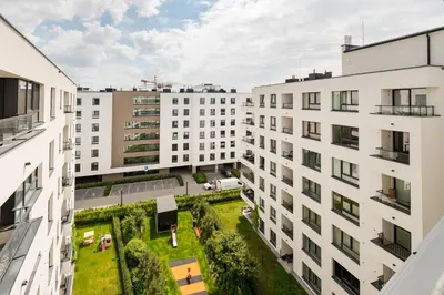 Budynek, w którym mieści się apartament