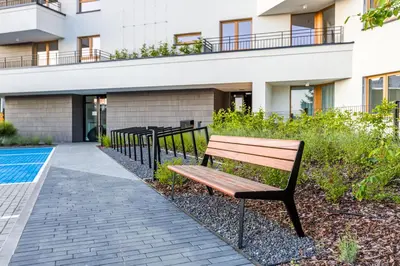 Basen w obiekcie Golden Wings Warszawa by Aparo -- Cicha Okolica, Nowy Apartament, Taras, Łóżeczko dla dziecka, Nowoczesne Bemowo lub w pobliżu