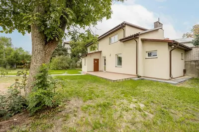 Budynek, w którym mieści się dom wakacyjny