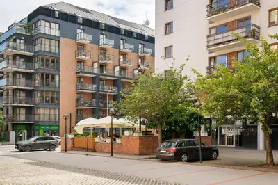 Budynek, w którym mieści się apartament