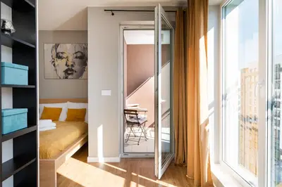 Część wypoczynkowa w obiekcie Ursus Deluxe Apartment by BookingHost