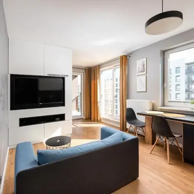 Ursus Deluxe Apartment by BookingHost