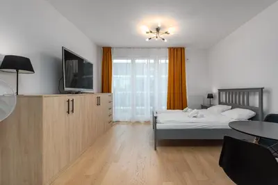 Łóżko lub łóżka w pokoju w obiekcie Domaniewska 47A - A by Homeprime
