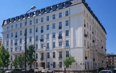 Budynek, w którym mieści się apartament