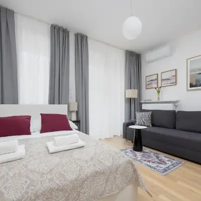 Fabulous Studio close to Paley and Medicover with courtyard view