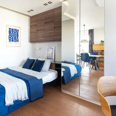 Perfect central spot! by VAYA STAYS