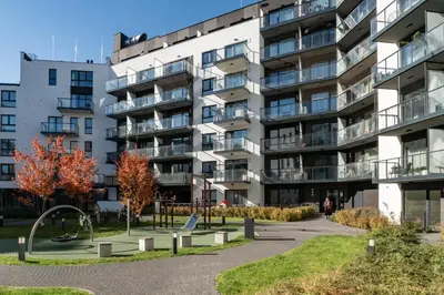 Budynek, w którym mieści się apartament