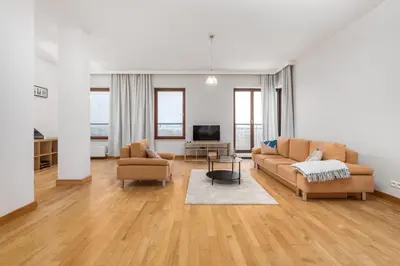 Telewizja i/lub zestaw kina domowego w obiekcie Tagore 3 by Homeprime