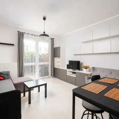 Bemowo Homely Apartment by BookingHost