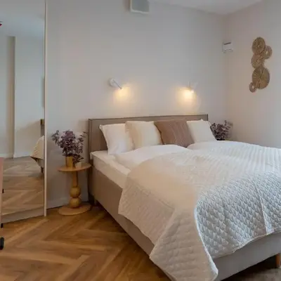 Rose Studio Ursynow King Bed Terrace