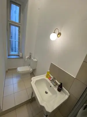 Łazienka w obiekcie Fantastic-Inn Warszawa - Aleje Jerozolimskie