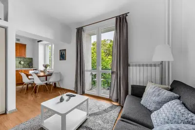 Część wypoczynkowa w obiekcie Ochota Apartment - Balcony - by Rentujemy