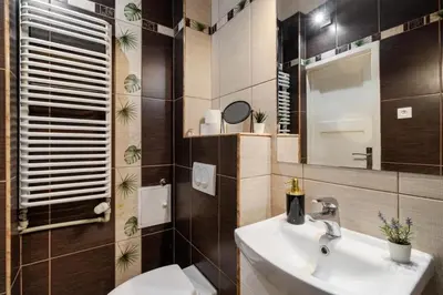 Łazienka w obiekcie Golden Apartments - Great Location- Warsaw Stays-F14