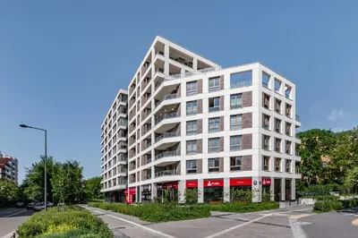 Budynek, w którym mieści się apartament