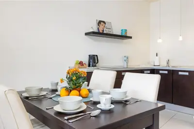 Zestaw do parzenia kawy i herbaty w obiekcie Woronicza Business Studio near Chopin Airport