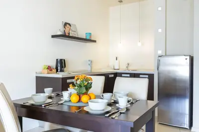 Kuchnia lub aneks kuchenny w obiekcie Woronicza Business Studio near Chopin Airport