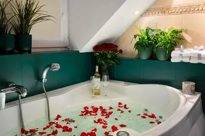 Plan piętra w obiekcie Warm & cosy 2-store 3-BR House with fireplace, living room, garden, terrace, balcony & parking 30 minutes from Warsaw Centre