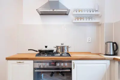 Kuchnia lub aneks kuchenny w obiekcie Blanc Residence Premium 2 Bedroom Apartment