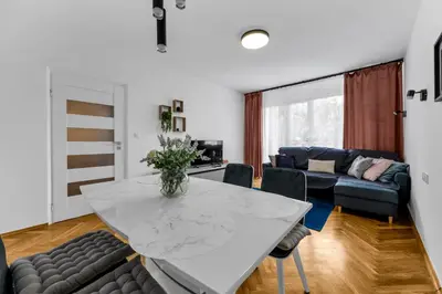 Część wypoczynkowa w obiekcie Nerudy Comfy Living Apartment by Bookinghost
