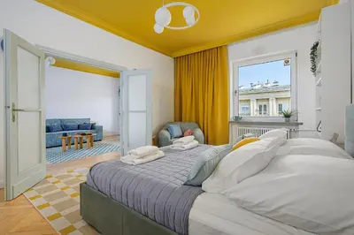 Łóżko lub łóżka w pokoju w obiekcie Marszalkowska Metro Politechnika by P&O Serviced Apartments