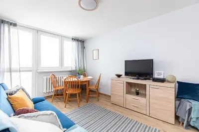 Telewizja i/lub zestaw kina domowego w obiekcie PRAGA MOOD KONESER by VAYA STAYS