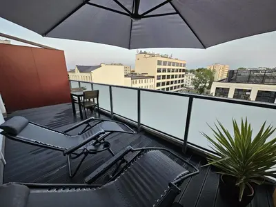 Balkon lub taras w obiekcie Bright Studio Gocławska PGE Narodowy