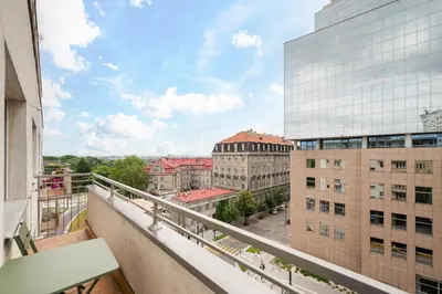 Balkon lub taras w obiekcie Chocimska Urban Peace Apartment by BookingHost