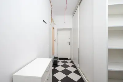 Plan piętra w obiekcie Metro Racławicka Comfy Apartment by BookingHost