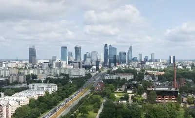 Widok na miasto Warszawa z tego apartamentu