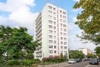 Budynek, w którym mieści się apartament