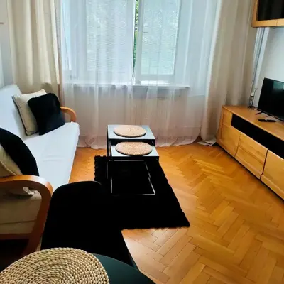 Telewizja i/lub zestaw kina domowego w obiekcie Ines Apart Twarda