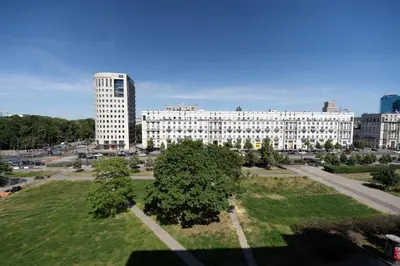 Budynek, w którym mieści się apartament